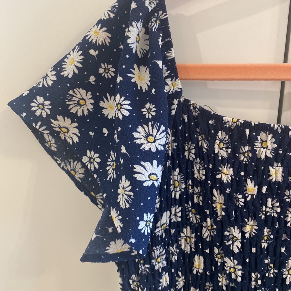 Speechless Kids smocked bodice Navy dress w/White/yellow daisy pattern - size 12 - Picture 4 of 7